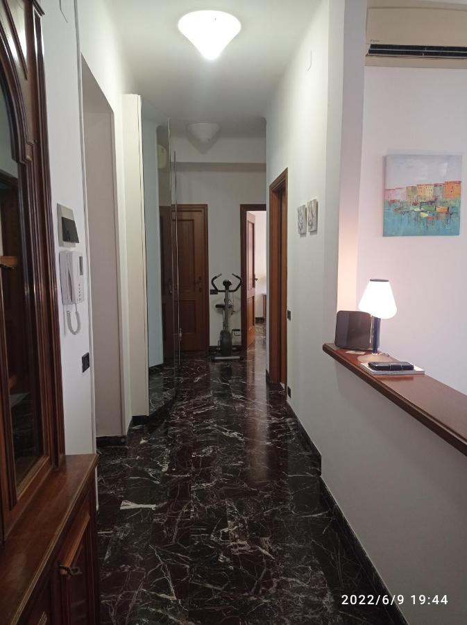 Apartamento Down Town Emily La Spezia Exterior foto