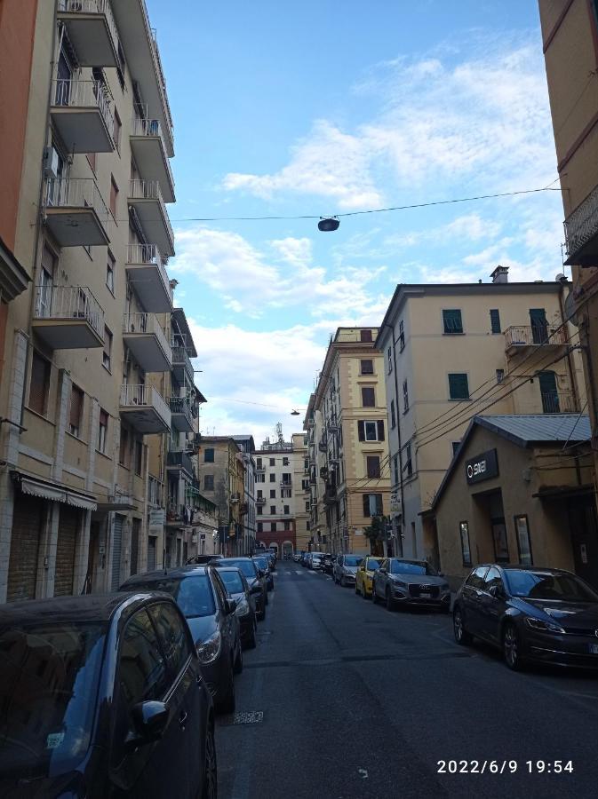 Apartamento Down Town Emily La Spezia Exterior foto